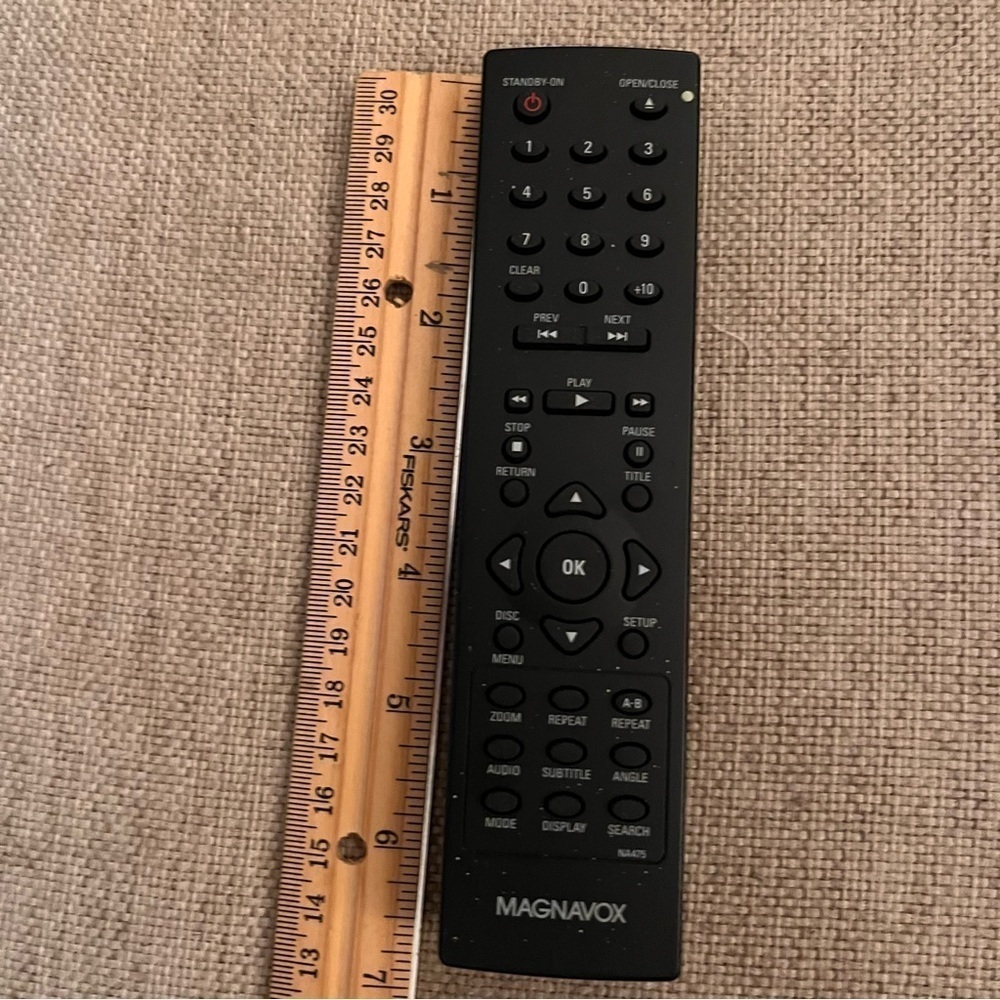 Magnavox remote control/DVD player remote controller